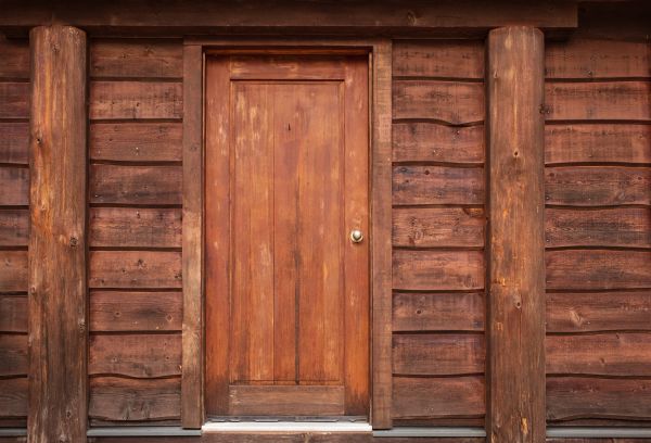 Log Cabin Siding Installation in Kingwood