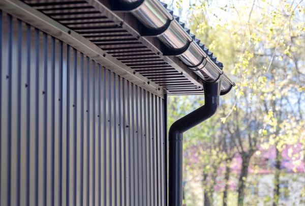 Sheet Metal Siding Repair in Kingwood