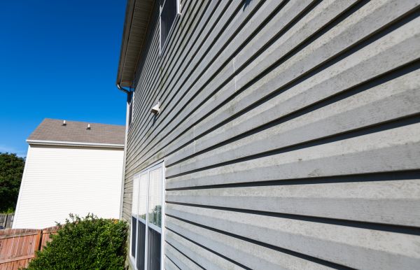 Vinyl Siding Panel Replacement in Kingwood