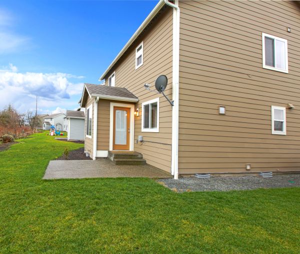 Clapboard Siding Repair in Kingwood